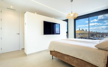 Property slide 36