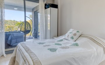 Property slide 9