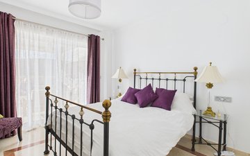 Property slide 25