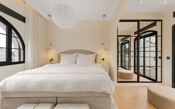 Property slide 10