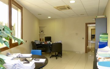 Property slide 10