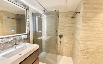 Property slide 25