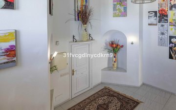 Property slide 29