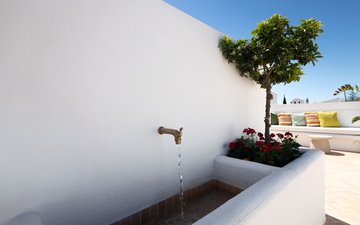 Property slide 28