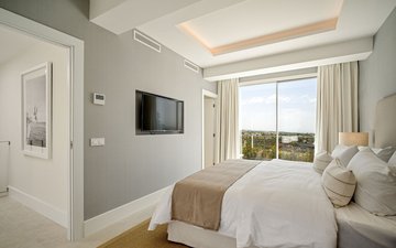 Property slide 25