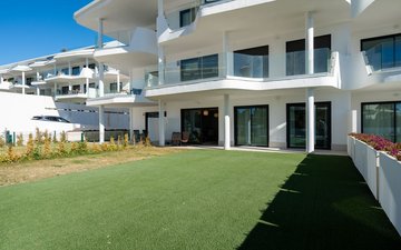 Property slide 14