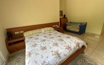 Property slide 14
