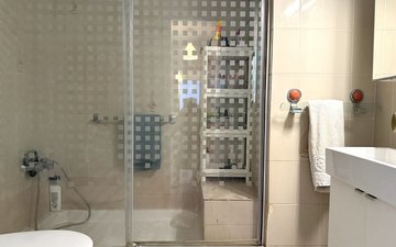 Property slide 18