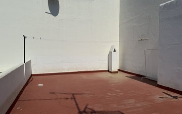 Property slide 25