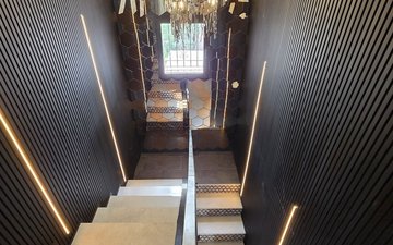 Property slide 21