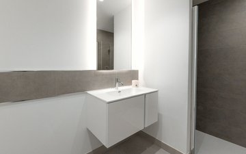 Property slide 24
