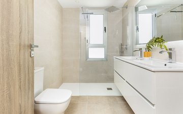 Property slide 20