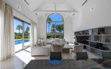 Property slide 18
