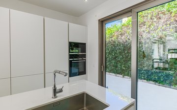 Property slide 23