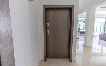 Property slide 24
