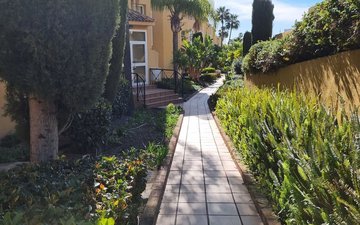 Property slide 40