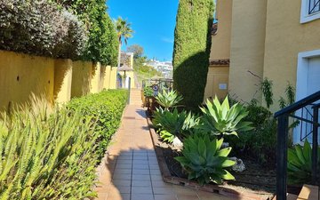 Property slide 41