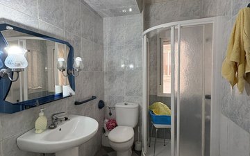 Property slide 10