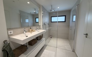 Property slide 27