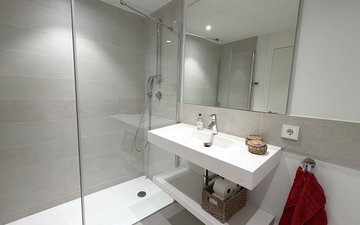 Property slide 35