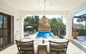 Property slide 25