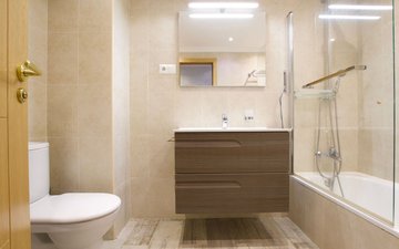 Property slide 17