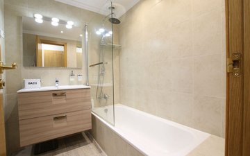 Property slide 40