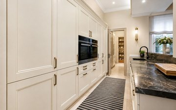 Property slide 18