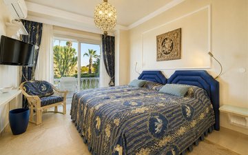 Property slide 28