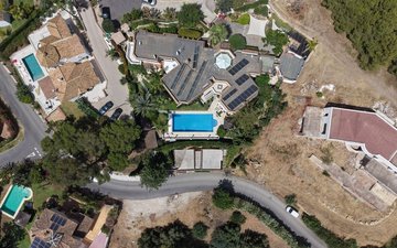 Property slide 31
