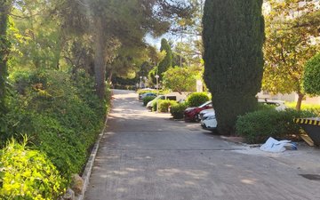 Property slide 27