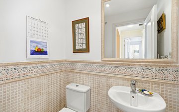 Property slide 25