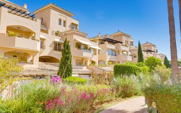 Property slide 42