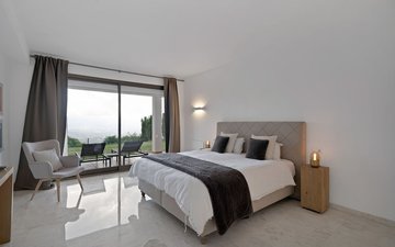 Property slide 5