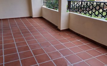 Property slide 18