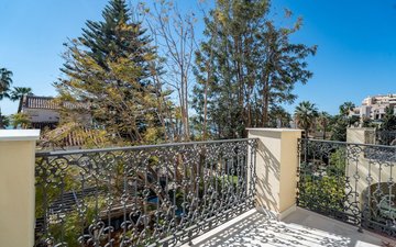 Property slide 9