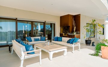 Property slide 16