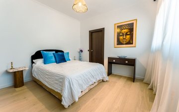 Property slide 34