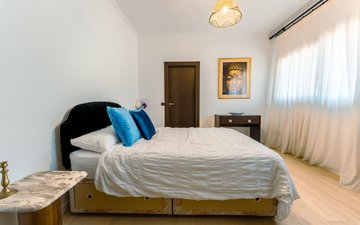 Property slide 35
