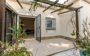 Property slide 47