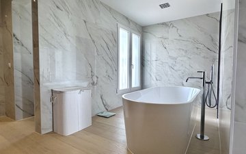 Property slide 60