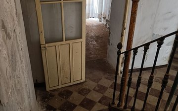 Property slide 20
