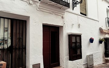 Property slide 7