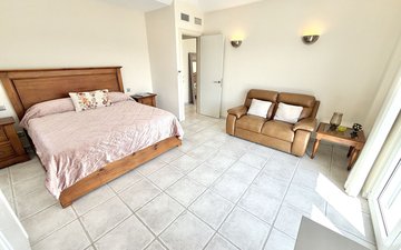 Property slide 29