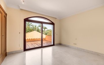 Property slide 19