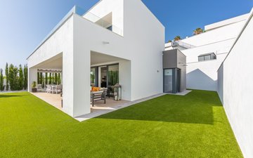 Property slide 15
