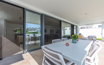 Property slide 18