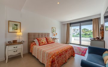 Property slide 43