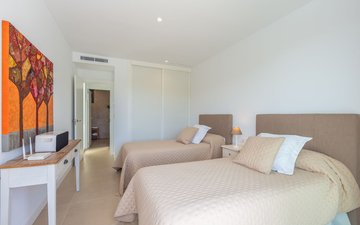 Property slide 52