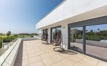 Property slide 62
